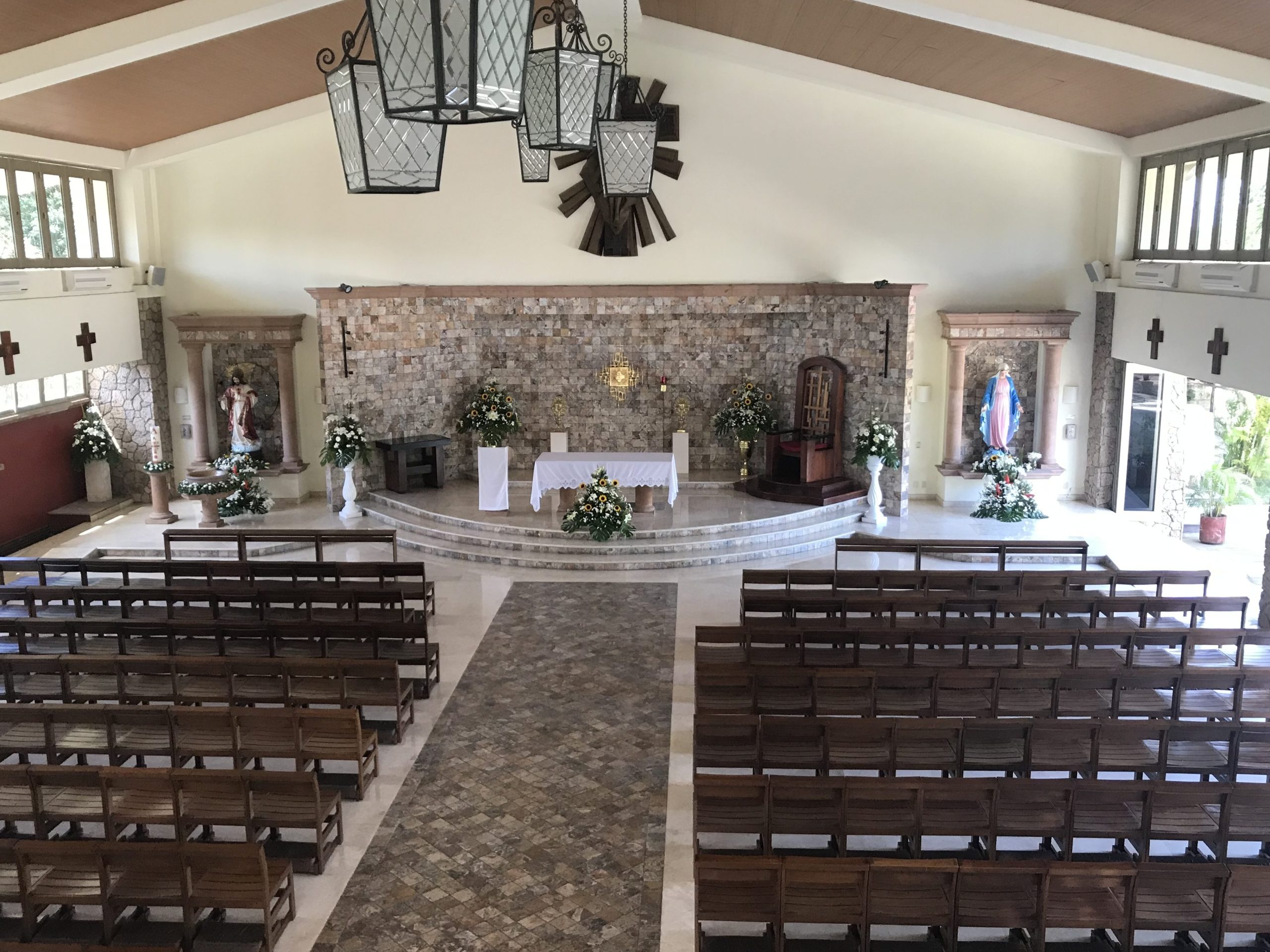 cuasiparroquia maria reina de la paz scaled