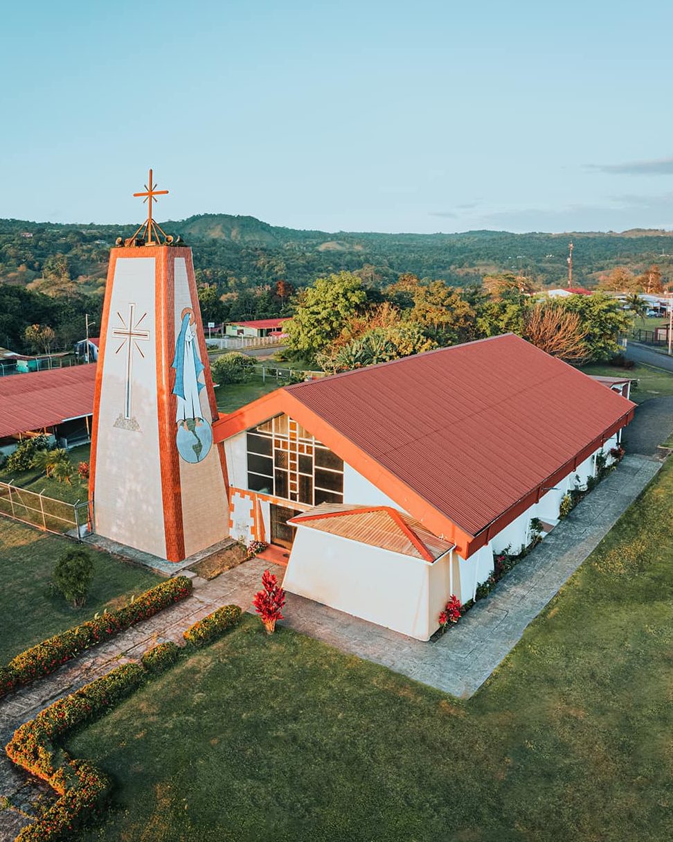 iglesia catolica arenal