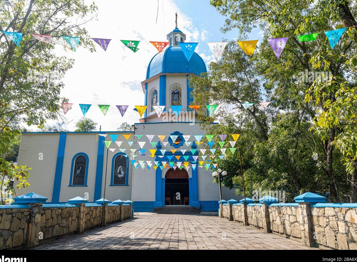 iglesia catolica de la virgencita del chorrito