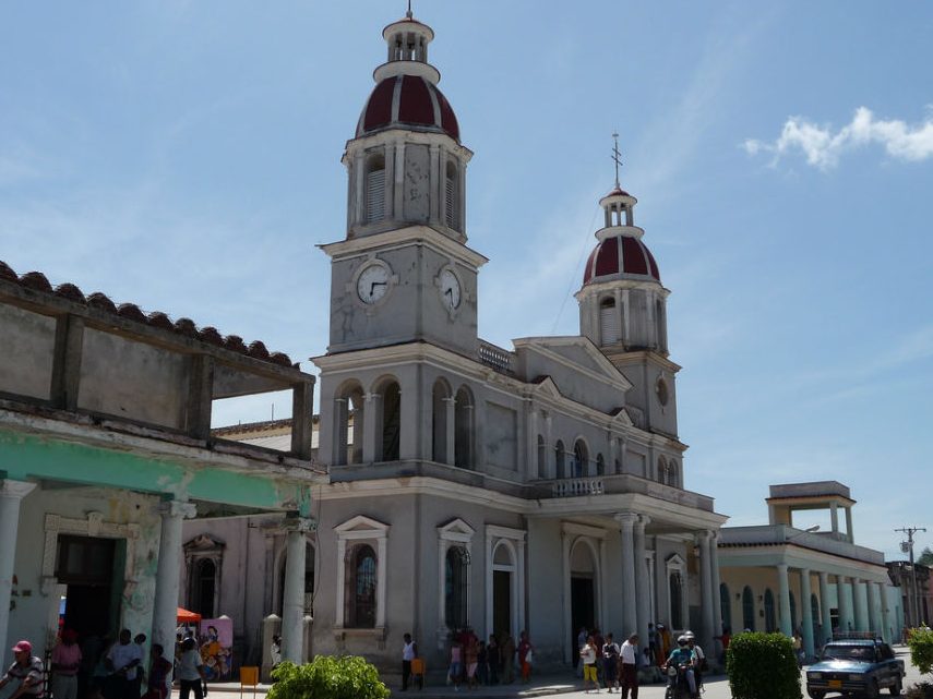 iglesias en manzanillo mexico un recorrido por la fe y la arquitectura colonial