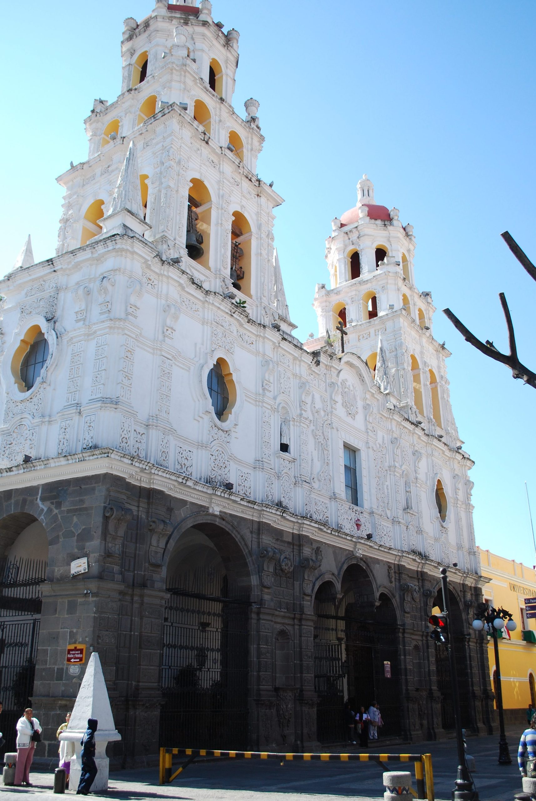 la compania templo expiatorio del espiritu santo scaled
