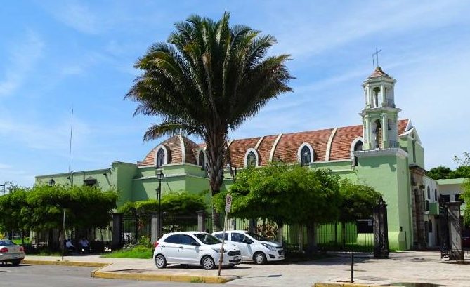 parroquia de la santa cruz de zacate