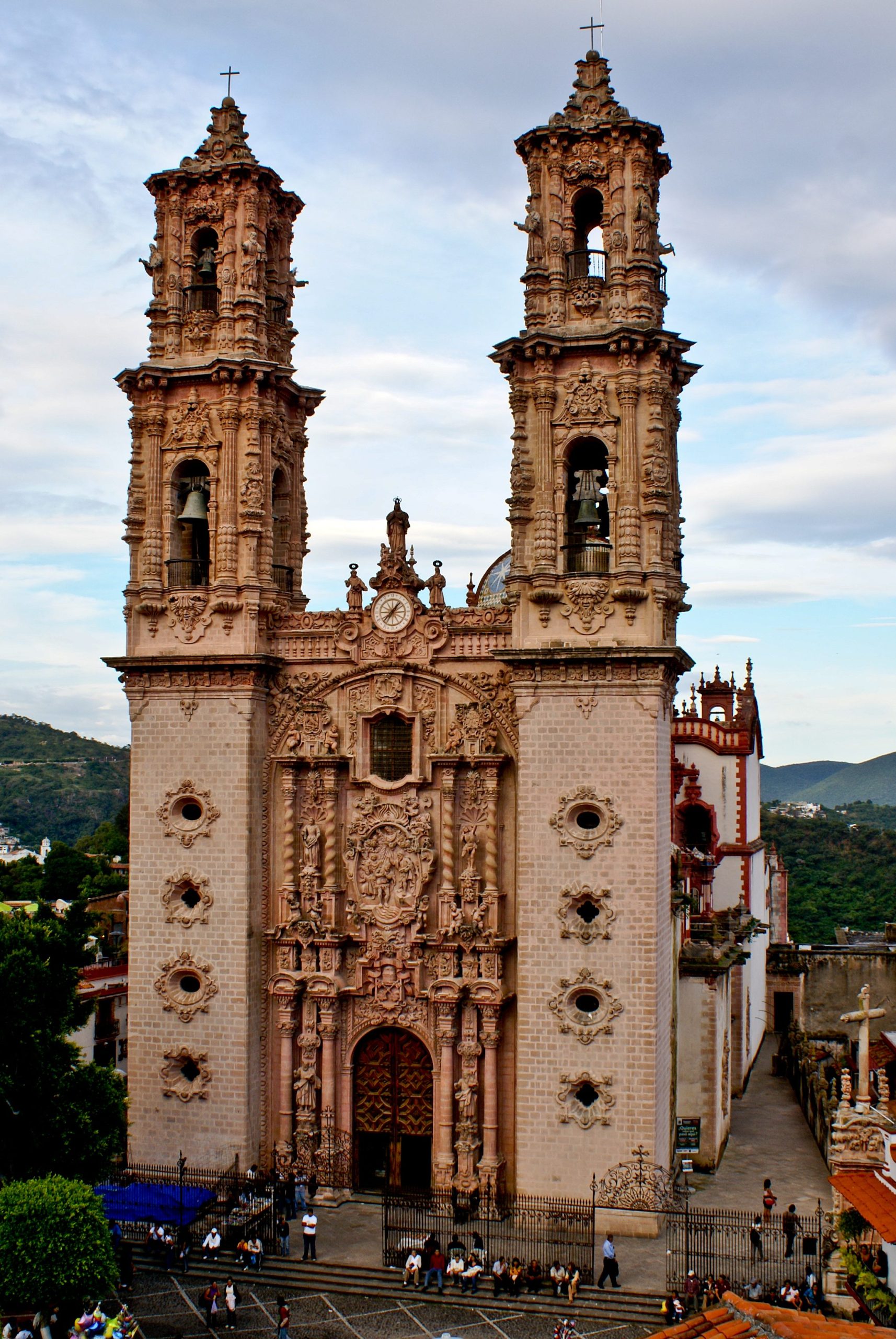 parroquia de santa prisca y san sebastian scaled