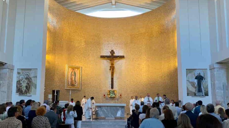 parroquia san juan macias