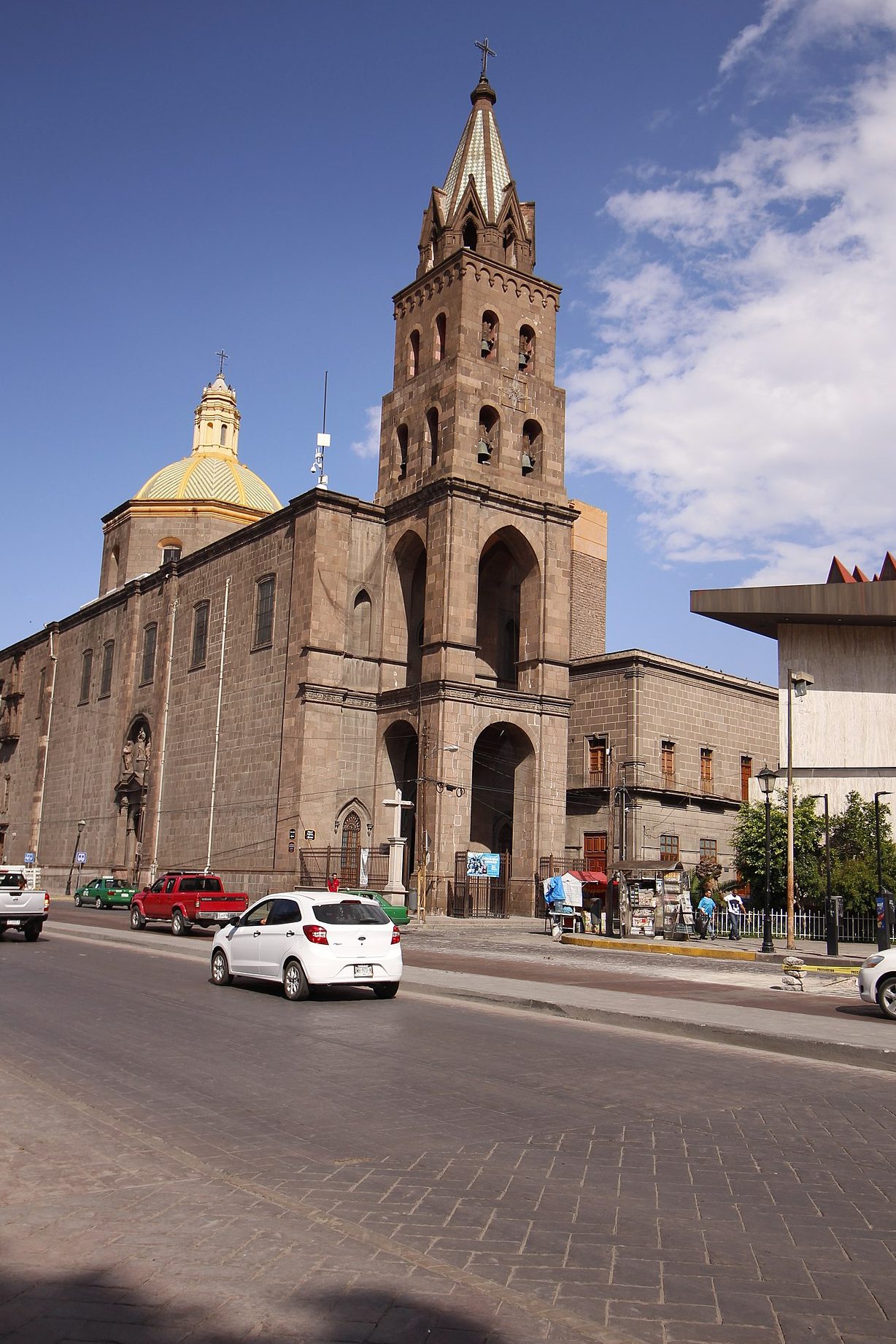 santuario de san jose y el senor de los trabajos